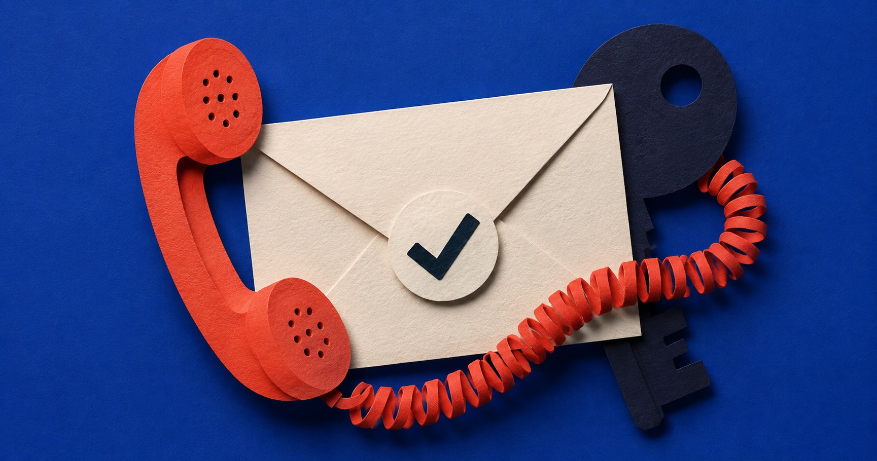 AI-illustratie: een papieren envelop met vinkje, een rode telefoonhoorn en een donkere sleutel op een blauwe achtergrond.